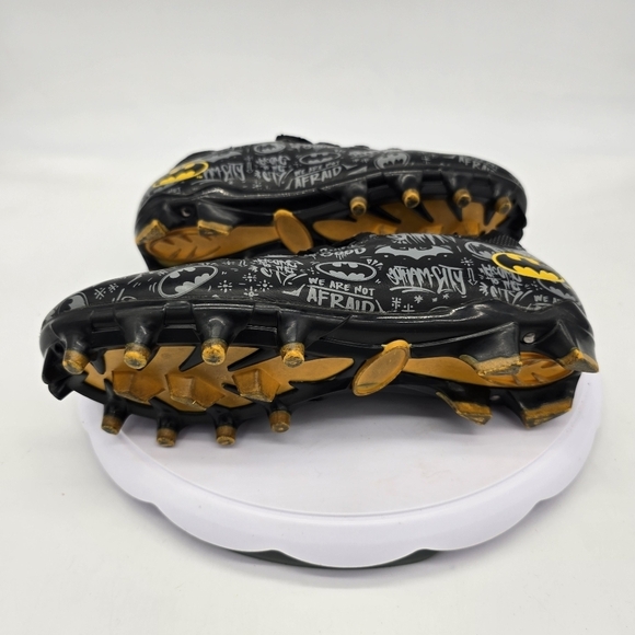 Phenom Elite Shoes Men 5.5 Batman Football Cleats Velocity 2.0 - Picture 3 of 10